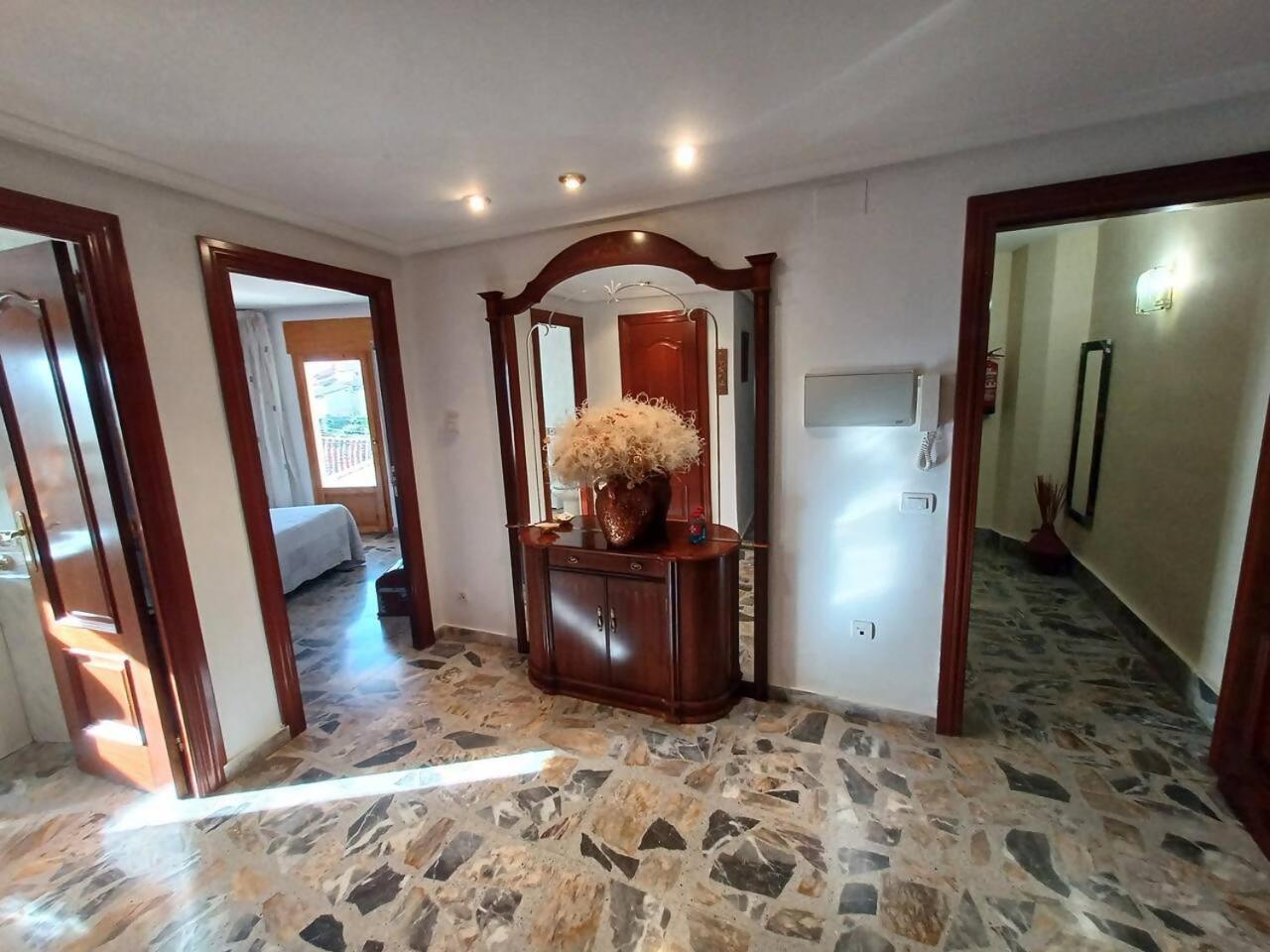 Sol Ideal Familias Appartement Munébrega
