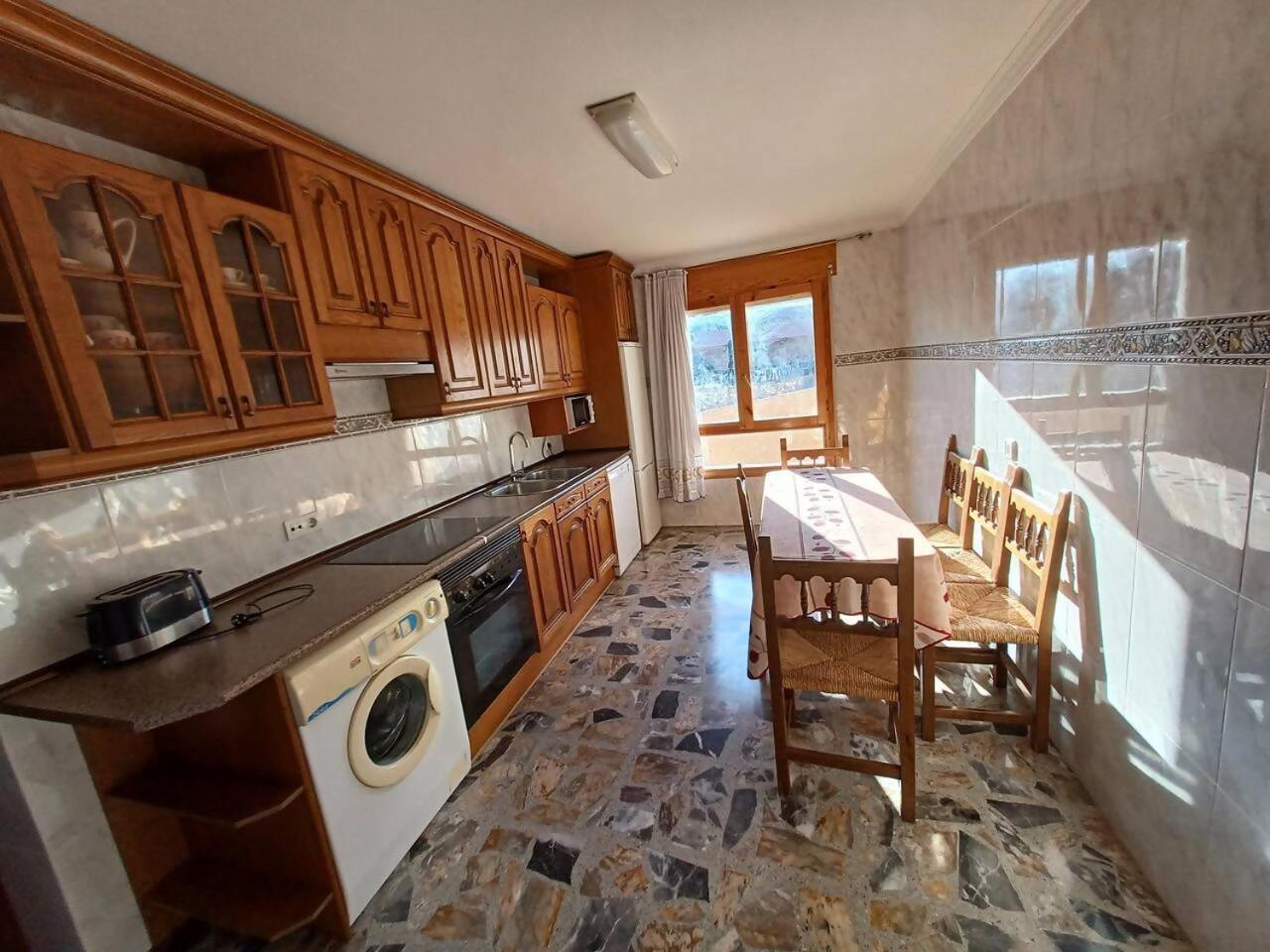 Sol Ideal Familias Apartament Munébrega